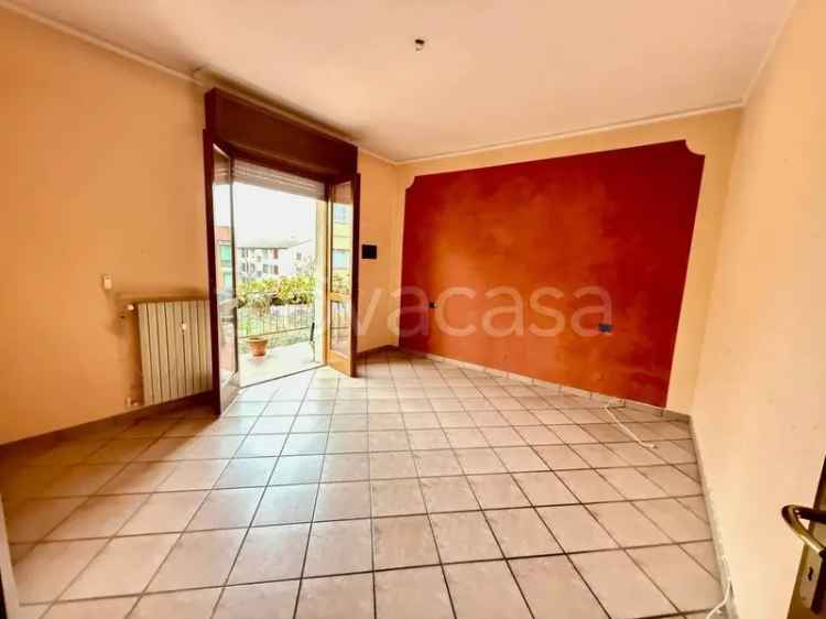 Trilocale Brescia Quartiere Abba: Luminoso con Garage e Cantina