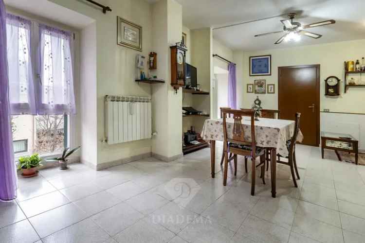 Porzione di Casa in Corte a Carnago