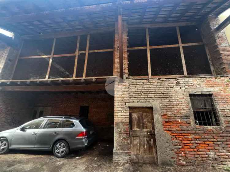Rustico d'epoca indipendente Capriano del Colle