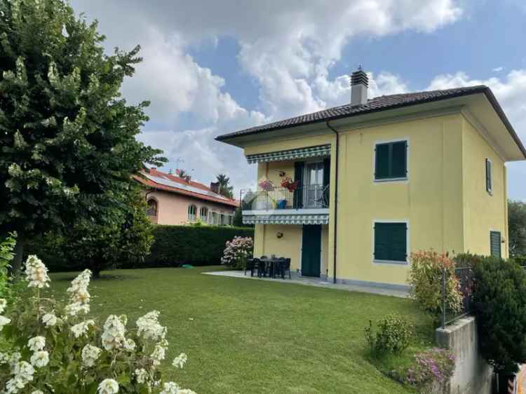 5 locali in vendita