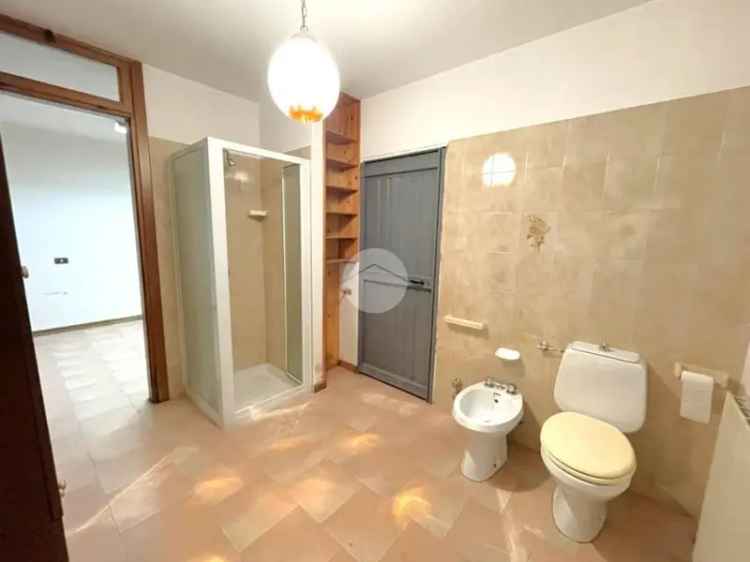 Villa Bifamiliare Esine