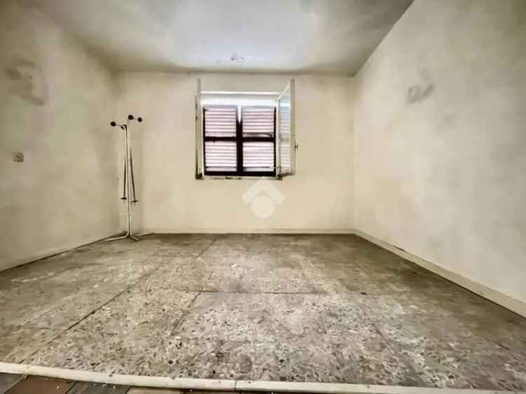 Trilocale in Vendita a Pezzaze con Vista Panoramica e Garage