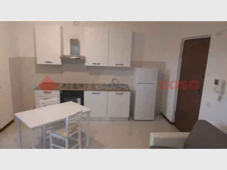 Monolocale in Affitto Parabiago Residence Signorile con Piscina