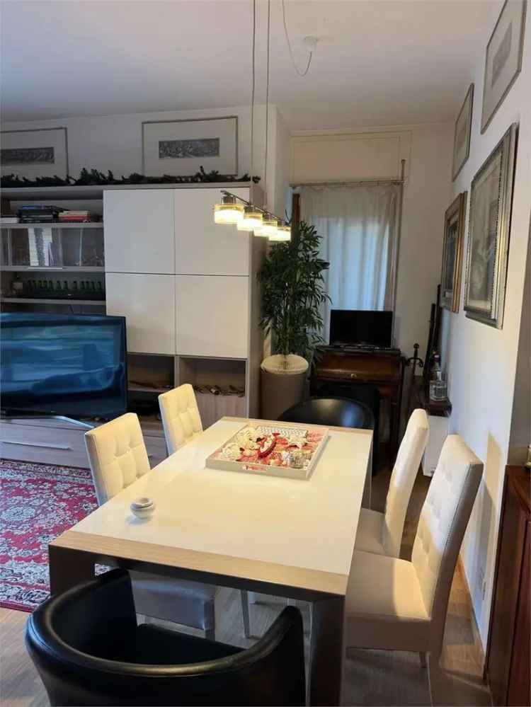 Trilocale in Affitto Cernobbio 100mq Lago di Como