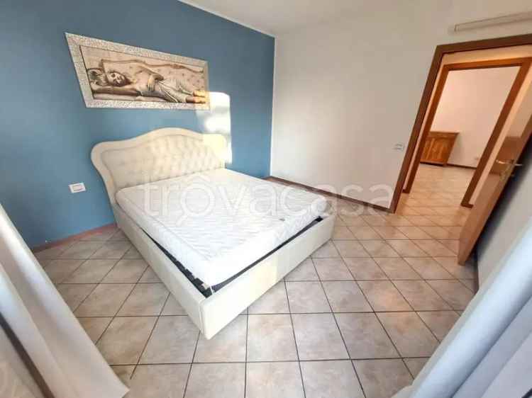 Trilocale Stezzano Giardino 300mq Taverna Autorimessa Impianti Top