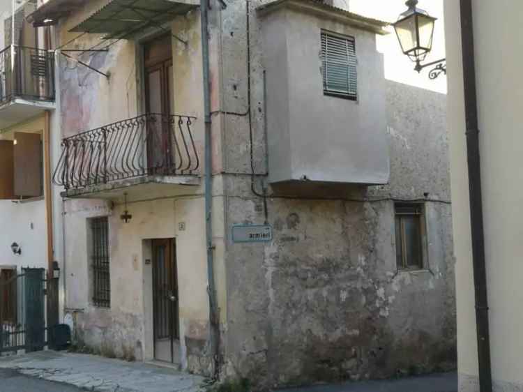 Doppio Appartamento Sarezzo: Investimento o Casa per Famiglia