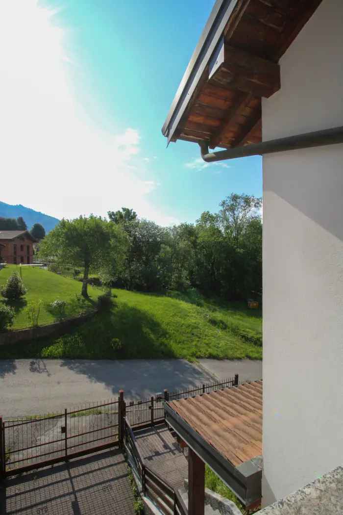 Villetta a Schiera in Vendita Centro Valle Intelvi