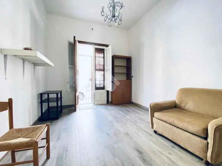 Palazzina Indipendente 4 Piani Centro Vendita