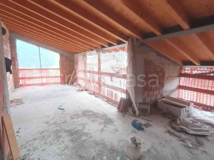 Rustico in vendita Treviso Bresciano 230 mq