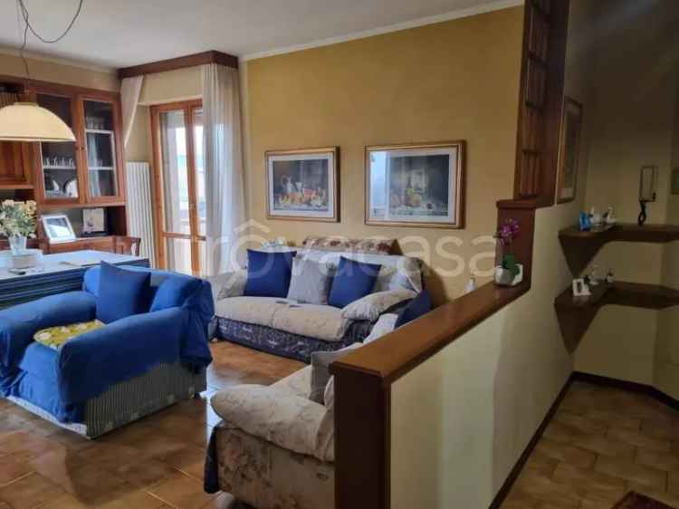 Appartamento 120 mq Pisogne 3 camere 2 bagni