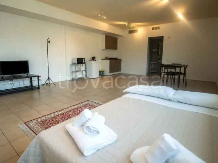 Loft Moderno in Affitto Parma 100 mq 2 Locali