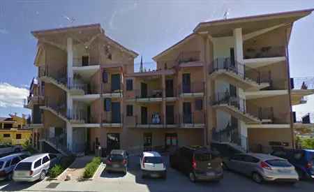 Negozio in Vendita 81 mq Montegranaro