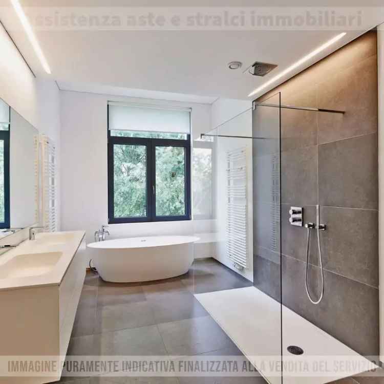 Trilocale in Asta Cassago Brianza 81 mq