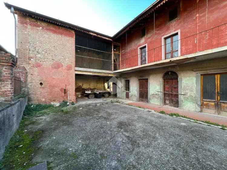 Rustico Indipendente Calino Ristrutturazione