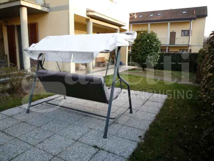 Appartamento in vendita a Cadrezzate con Osmate VA
