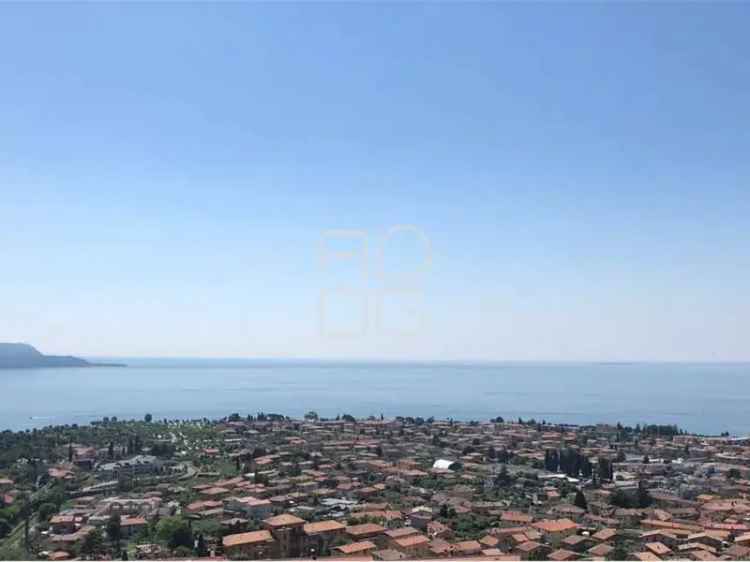 Appartamento di lusso con vista lago a Toscolano Maderno