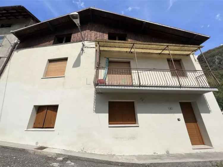 Casa Indipendente con Terreno Piancogno