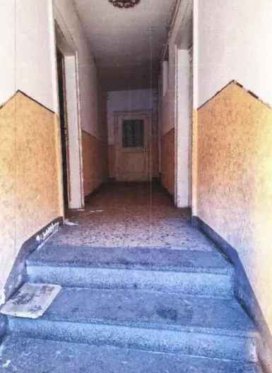 Trilocale Piano Terra Due Camere da Letto