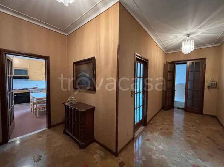 Ampio appartamento 4 camere Lumezzane