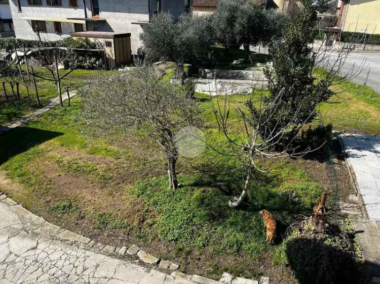 Trilocale in vendita