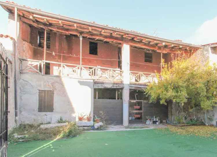 Rustico da Ristrutturare a Prevalle BS