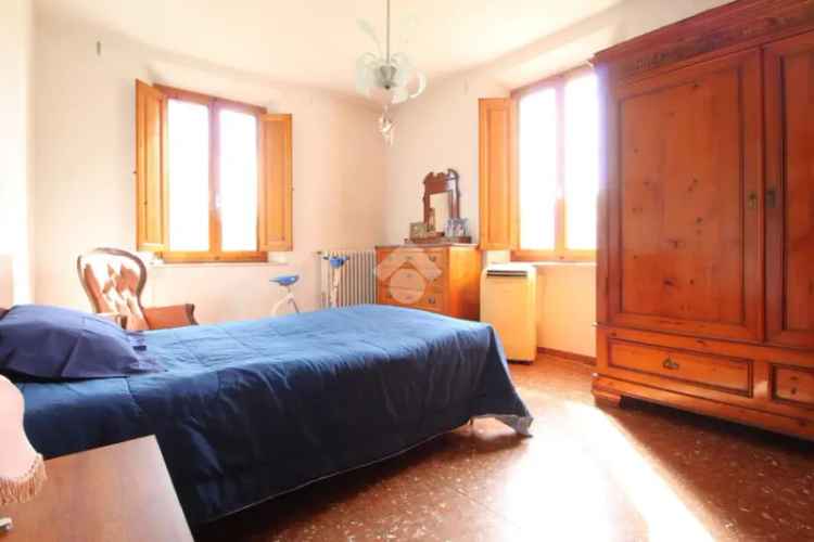 Casa indipendente a Vecchiano: Duplex con giardino