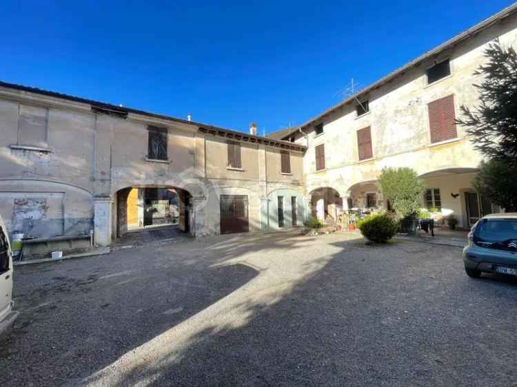 Casale in vendita a Nave via Monteclana