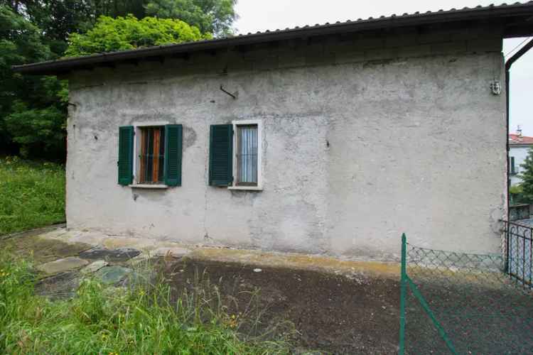 Casa Indipendente con Giardino in Alta Valle Intelvi