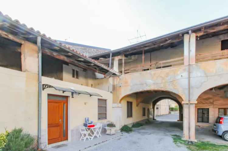 Bilocale Rustico Nuvolento con Garage - Da Ristrutturare