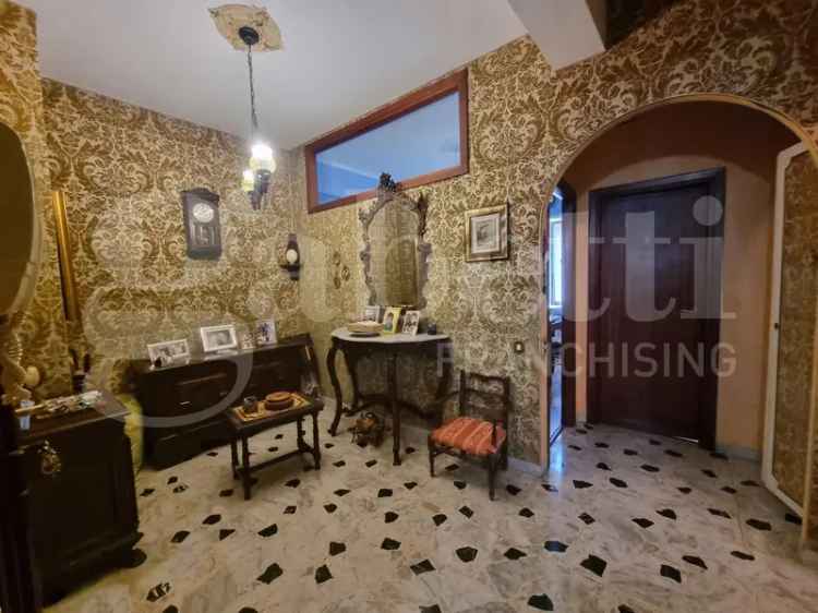Appartamento 136 mq Centro Storico Monte Porzio Catone