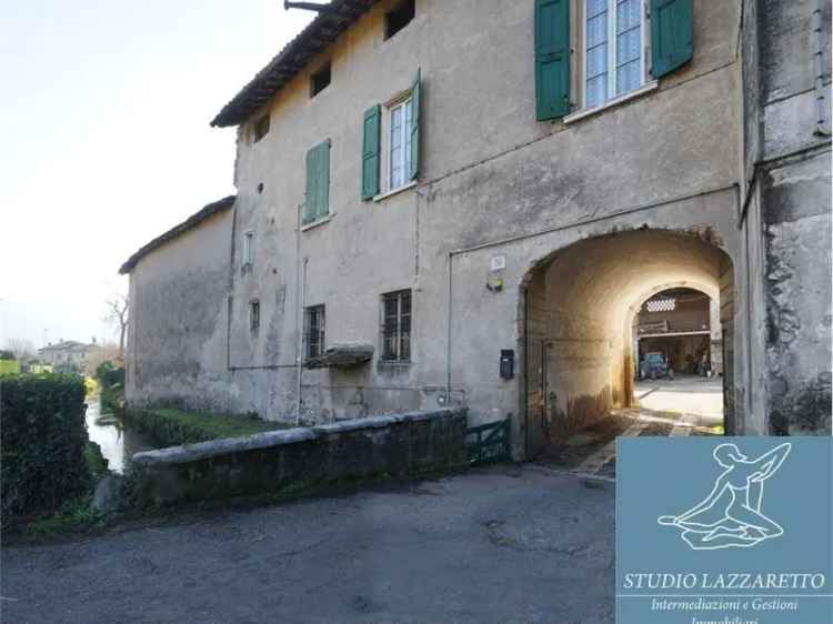 Cascina Storica in Vendita Brescia San Bartolomeo