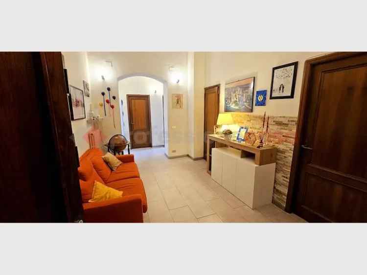 Appartamento Siena 85mq vicino Porta Camollia