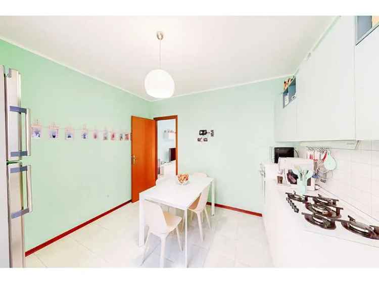 Villa a Schiera Castiglione Olona Tre Camere Giardino Box Auto