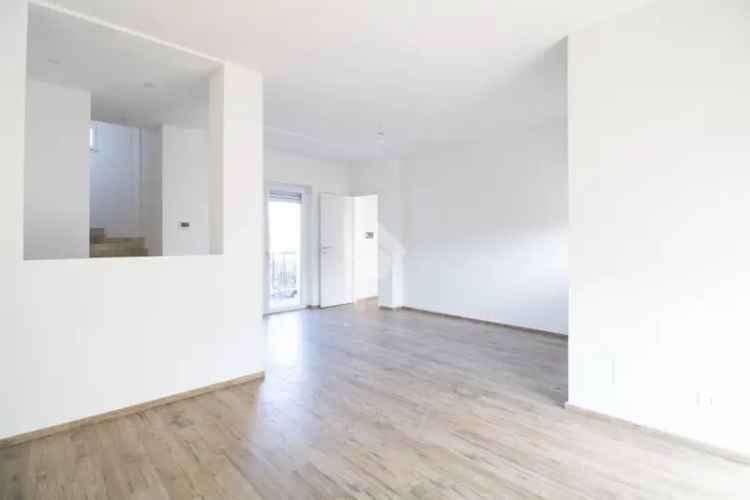 Trilocale Attico Rieti Campomoro 80mq
