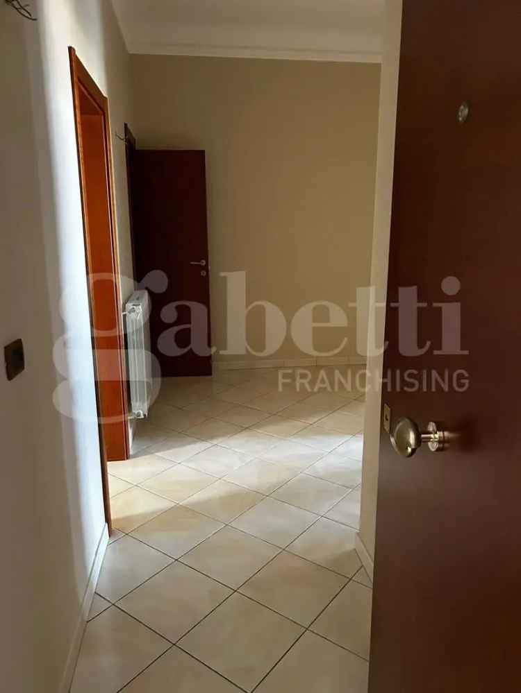 Appartamento ristrutturato Taranto - 2 vani - Centro