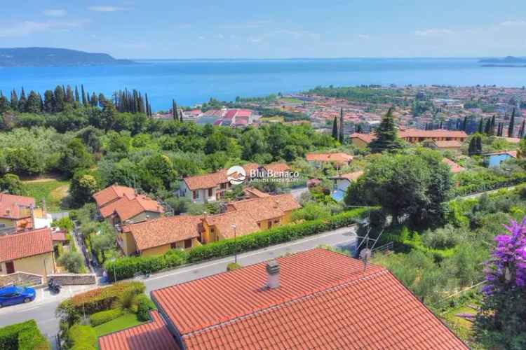 Villa con Vista Lago a Toscolano Maderno