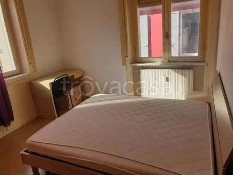 Affitto Appartamento 4 Camere Parma Borgo San Biagio Studenti