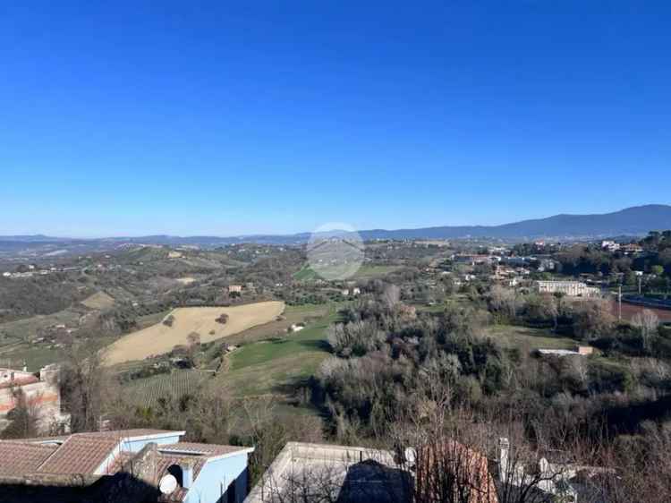 Quadrilocale Panoramico Magliano Sabina con Garage