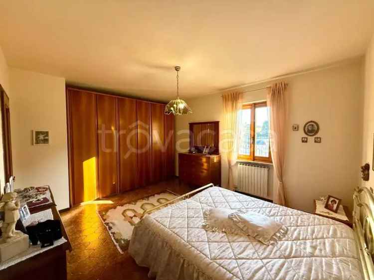 Villa in Vendita a Capriolo Via Roma
