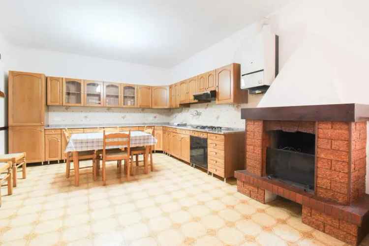 Bifamiliare con Magazzino 85 mq Città Sant'Angelo