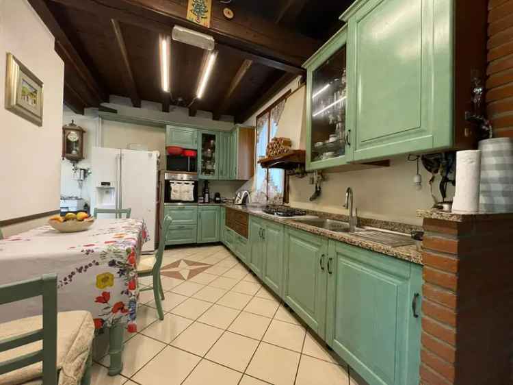 Casa Indipendente Quinzano d'Oglio con Giardino e 2 Appartamenti