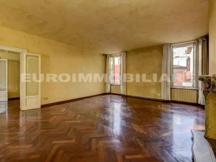 Palazzo Storico Brescia Centro Giardino Pensile Vista Duomo