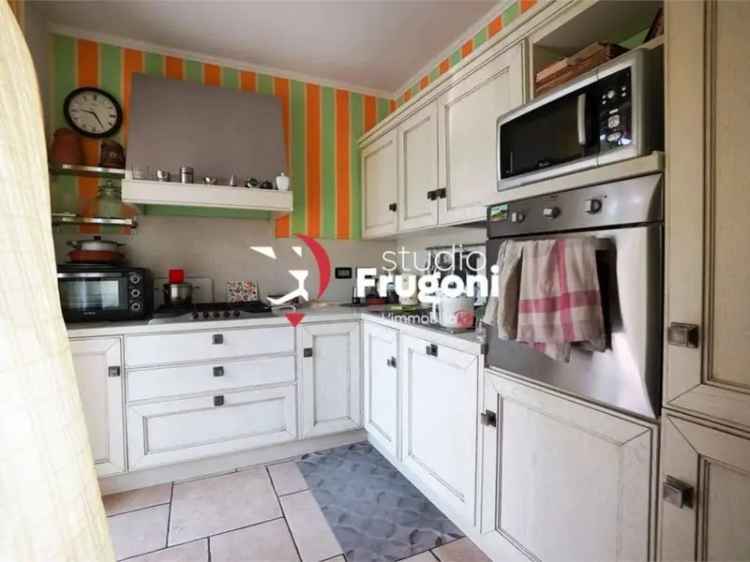 Casa Singola Gavardo Tre Livelli Giardino Famiglie