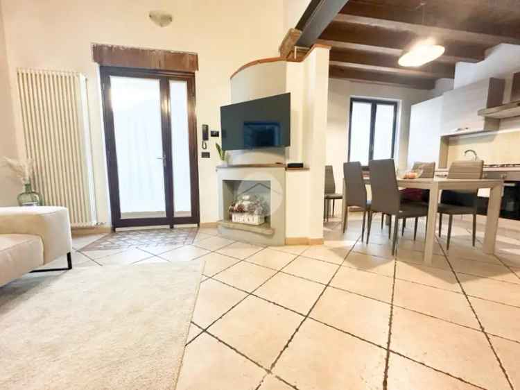 Bilocale Manerbio: Casa Indipendente con Posto Auto