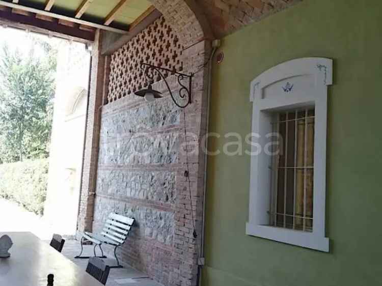 Rustico in Affitto a Collecchio  San Martino 190mq Giardino Dependance