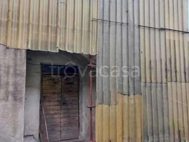 Casa Indipendente da Ristrutturare a Piancogno