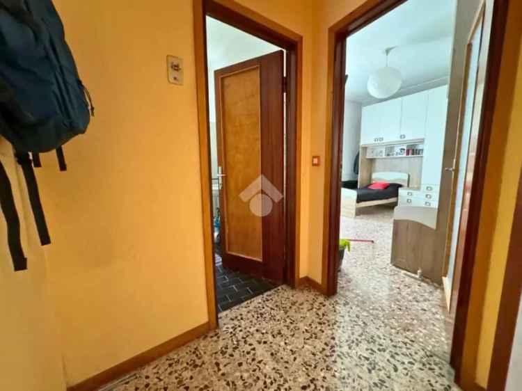 Trilocale Dalmine Via Buttaro - Ristrutturato con Box Auto