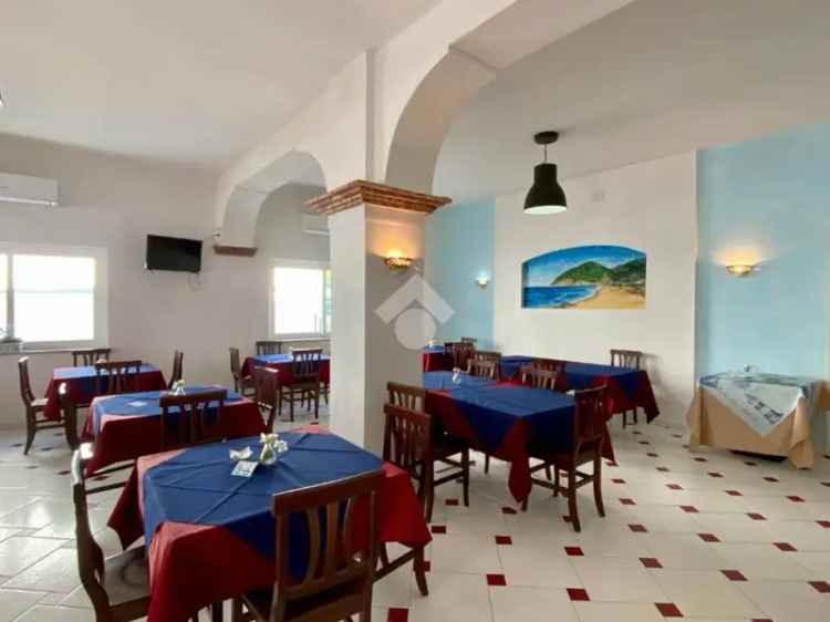 Affitto Ristorante Castellabate - Attività Chiavi in Mano Vicino al Mare