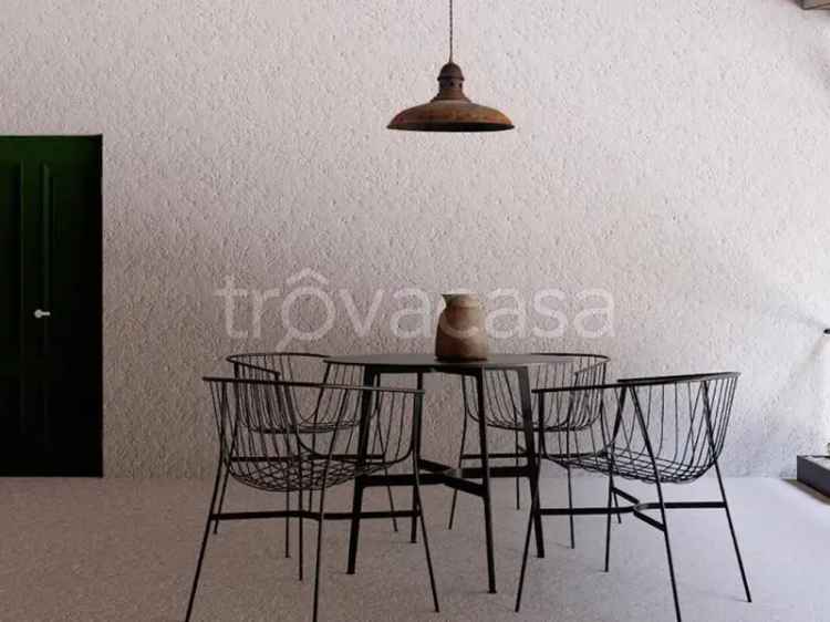 Rustico in Vendita Ome 250 mq Giardino 350 mq