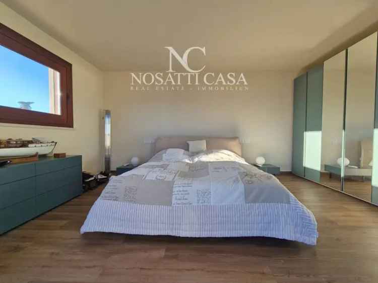 Villa singola con vista lago a Cussaga
